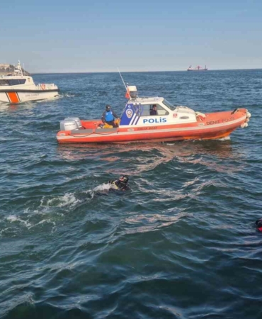 Tekirdağ’da denizde temizlik