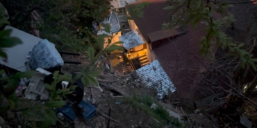 Sarıyer’de toprak kayması sonucu 6 binaya tahliye kararı verildi: Bina sakinleri belediyeye isyan etti