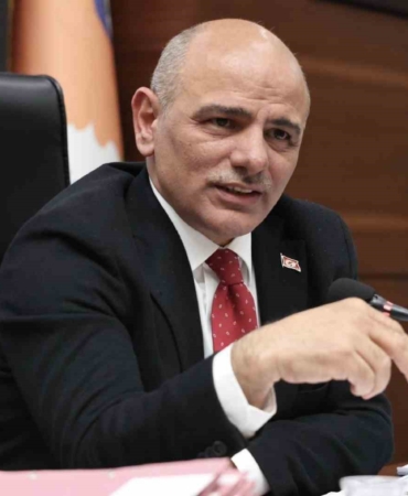 Başkan Söğüt’ten çikolata faturası iddiasına sert tepki