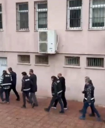 Bandırma merkezli rüşvet ve kişisel veri operasyonunda 7 tutuklama