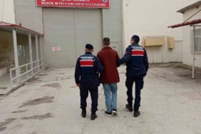 3 farklı suçtan 8 yıl 5 ay hapis cezası bulunan şahıs yakalandı