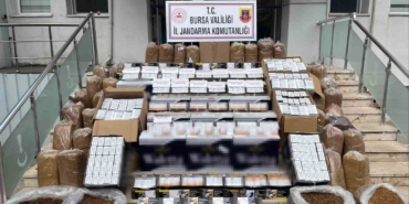 Bursa’da kaçak tütün operasyonu: 205 bin adet makaron ele geçirildi