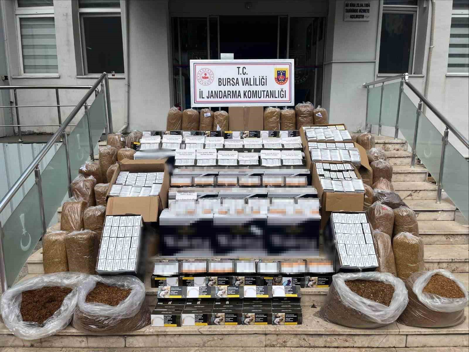 Bursa’da kaçak tütün operasyonu: 205 bin adet makaron ele geçirildi