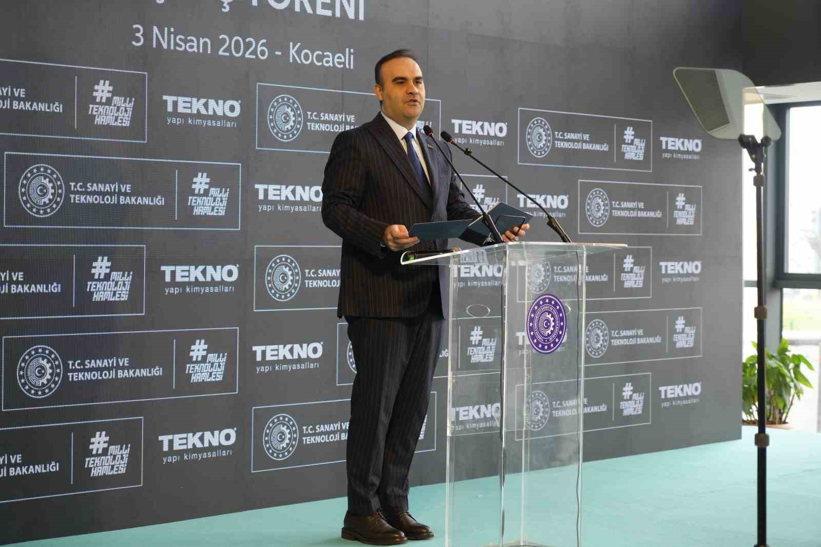 Bakan Kacır: "Kimya sektöründe 935 milyar liralık yatırımın önünü açtık"