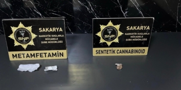 Polisten iki ilçede uyuşturucu operasyonu: 3 tutuklama