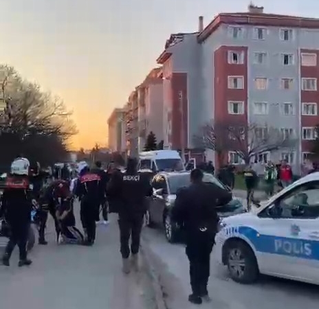 Edirne’de Fenerbahçe - Beşiktaş derbisi öncesi taraftar gerginliği