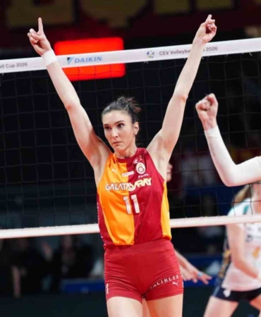 Galatasaray, futbol ve basketboldan sonra voleybolda da Avrupa’da kupa kazandı