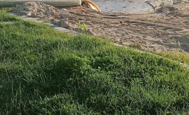 Burhaniye’de denize akan pis sular tepkiye neden oldu