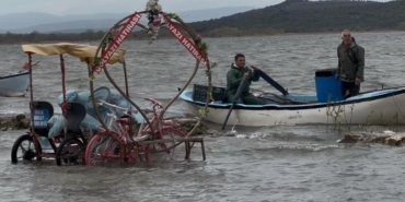 "Küçük Venedik" turizm sezonunu açtı ama yolları kapandı