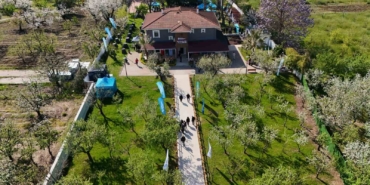 Saygınlar Kulübü Gölcük’te hizmete açıldı