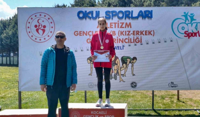 Bilecikli atletizm sporcusundan altın madalya