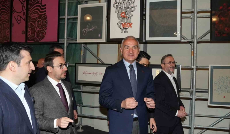 106 yıllık Karaköy Palas yeniden kapılarını açtı