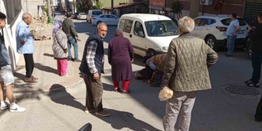 Yolun karşısına geçerken ticari aracın çarptığı yaşlı kadın hayatını kaybetti