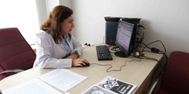 "Ağrı Tedavisinde Bitkisel Yaklaşımlar" kitabı raflarda