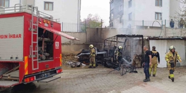 Depoda çıkan yangında tüp bomba gibi patladı
