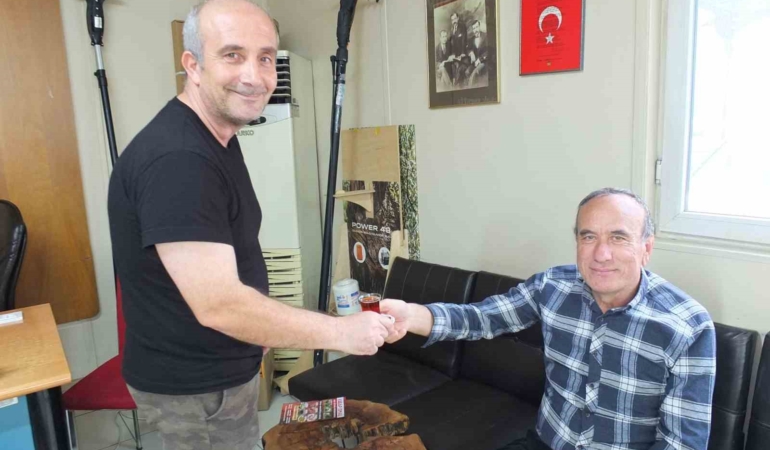 Burhaniye’de çayını içmedik yok