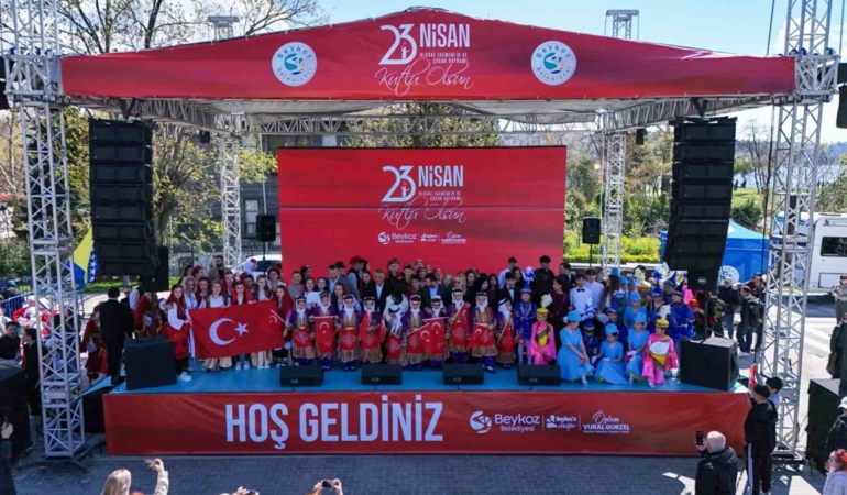 Beykoz’da çocuklar bayramın tadını doyasıya çıkardı