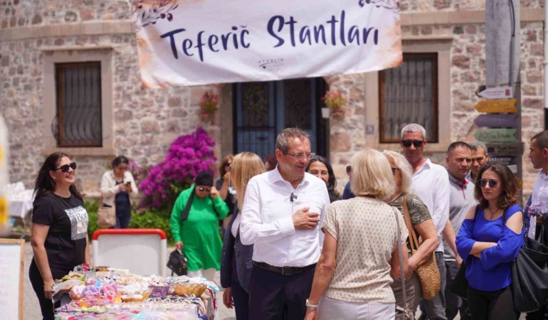 Ayvalık’ta bahar coşkusu