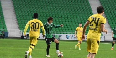 Trendyol 1. Lig: Sakaryaspor: 2 - İstanbulspor: 2