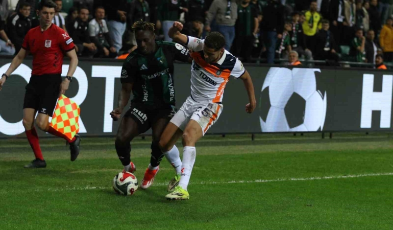Trendyol Süper Lig: Kocaelispor: 0 - Başakşehir: 0 (Maç Sonucu)