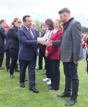 Burhaniye’de 23 Nisan coşkuyla kutlandı