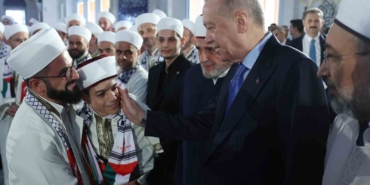 Cumhurbaşkanı Erdoğan, 333 hafızın icazet merasimine katıldı