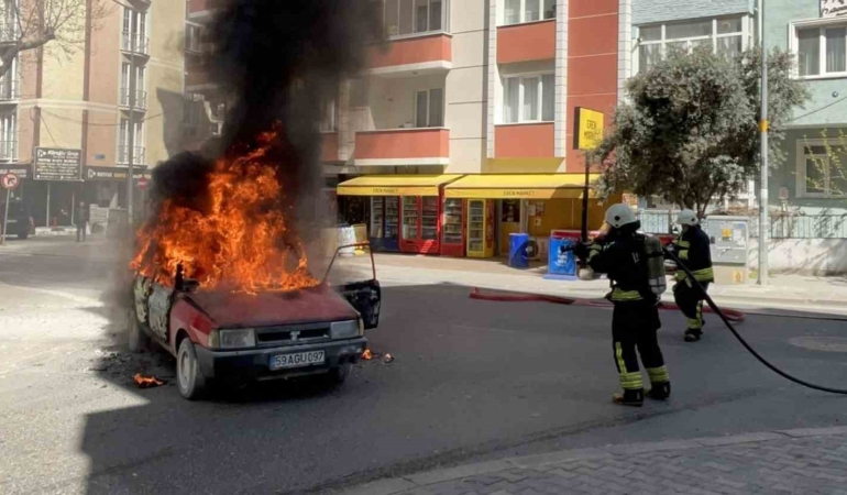 Tekirdağ’da korku dolu anlar: LPG’li otomobil alev topuna döndü