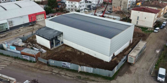 Başiskele’de "Genc-i Âlâ Kapalı Spor Salonu" yükseliyor