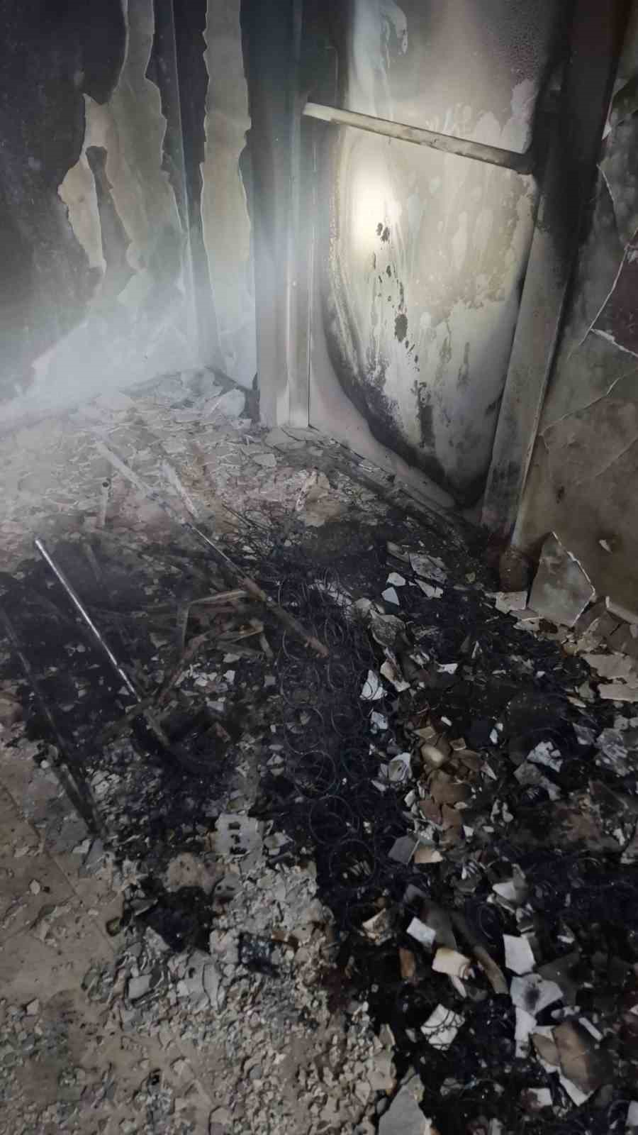 Bilecik’te bir apartmanda 1 saat içinde 3 farklı yangın