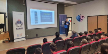 Öğrenciler bilinçli tüketici olmanın püf noktalarını öğreniyor