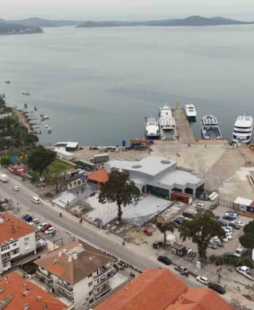 Ayvalık’ta yeni meydan düzenlemesi hayata geçiyor