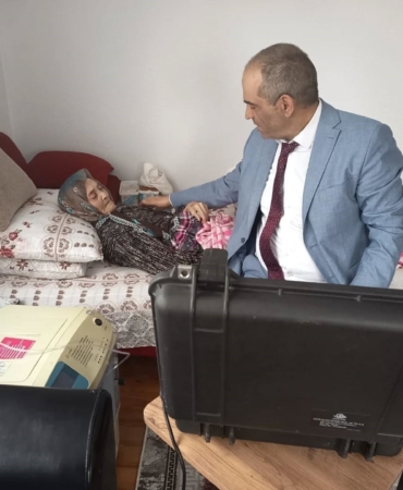 Bilecik’te nüfus hizmetleri vatandaşların ayaklarına götürüldü