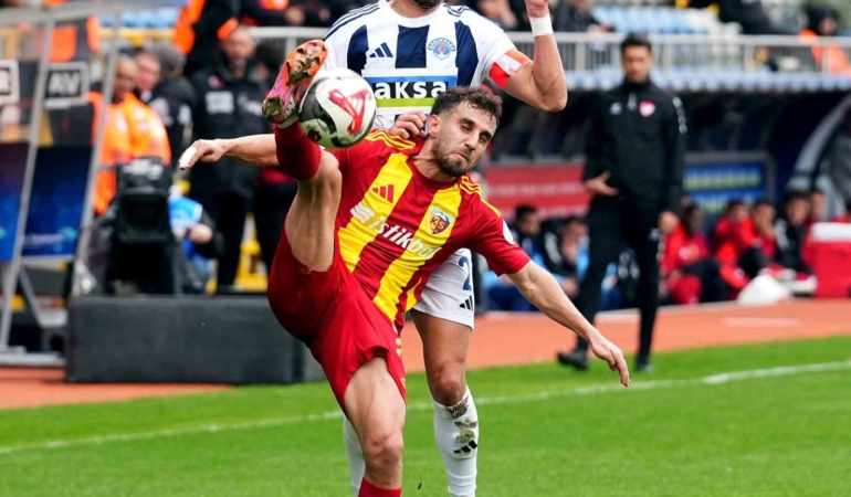 Trendyol Süper Lig: Kasımpaşa: 1 - Kayserispor: 0 (İlk yarı)