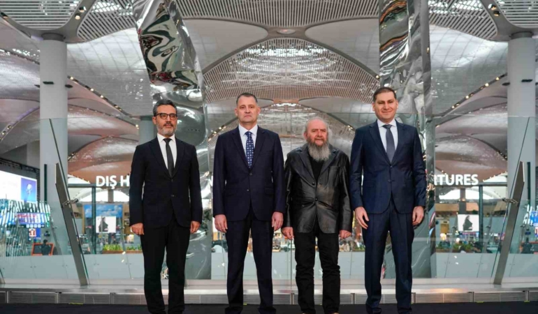 İGA İstanbul Havalimanı dev sanat eseri ile buluştu