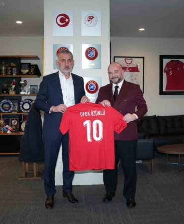 Kırkpınar Ağası Özünlü, Başkan Hacıosmanoğlu ve Başkan Vekili Otyakmaz’ı ziyaret etti