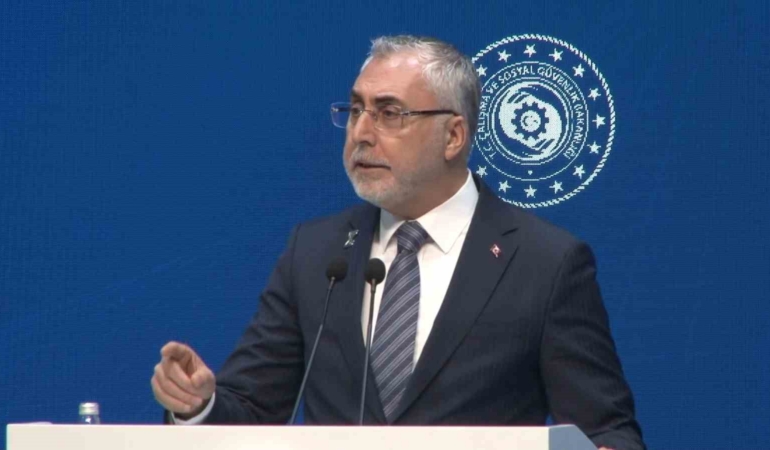 Çalışma ve Sosyal Güvenlik Bakanı Işıkhan: "2 yılda yaklaşık 2 milyon kadının işe yerleştirilmesini sağladık"