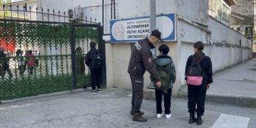 Bursa’da okullar daha güvenli...Her okula bekçi ve polis görevlendirildi