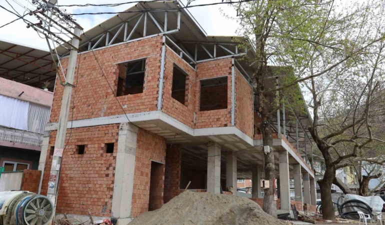 Büyükşehir’den kırsal mahallelere malzeme desteği