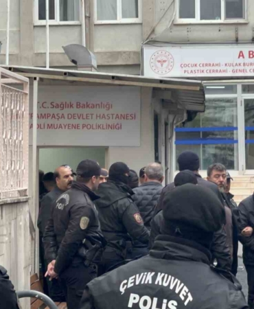 Uşak Belediyesine yönelik operasyonda gözaltına alınan şüpheliler adliyeye sevk edildi