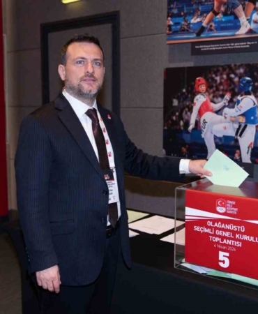 Prof. Dr. Veli Ozan Çakır TMOK Başkanlığına seçildi