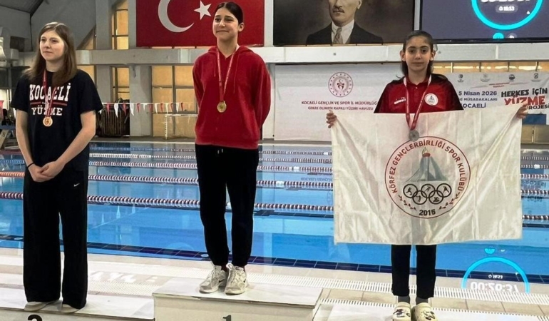 Körfezli genç yüzücüler TDT yüzme elemelerinde bölge birincisi oldu