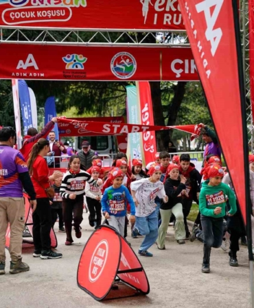 ‘Eker I Run 23 Nisan Çocuk Koşusu’ bayram sevincini sporla buluşturdu