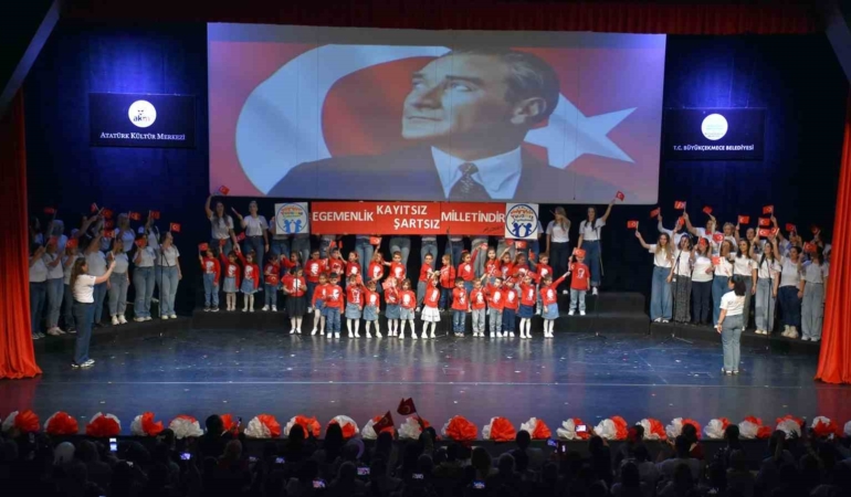 Büyükçekmece’de 23 Nisan coşkuyla kutlandı