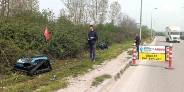 Zorlu araziler "çalı canavarı" ile temizleniyor