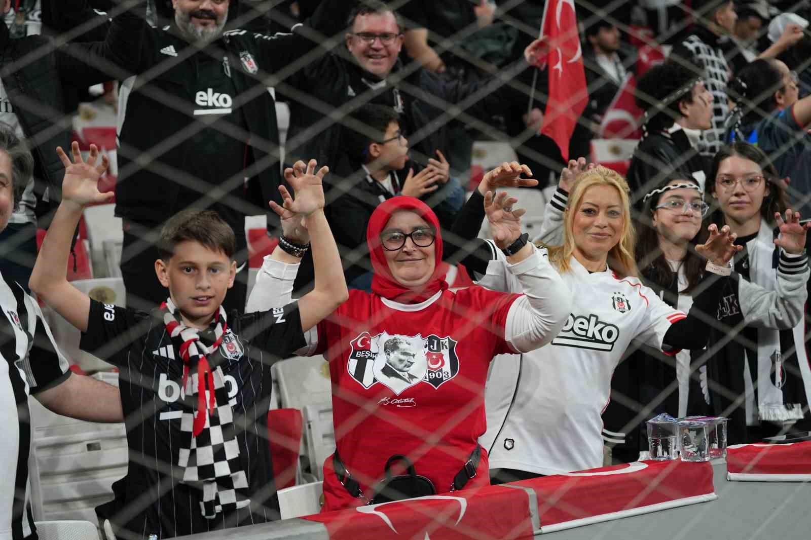 Ziraat Türkiye Kupası: Beşiktaş: 0 - Corendon Alanyaspor: 0 (Maç devam ediyor)