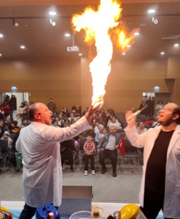 Çocukların bayramı Gonca’da şenliğe dönüştü