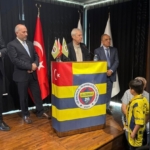 Aziz Yıldırım’a Lüleburgaz’da meşaleli karşılama