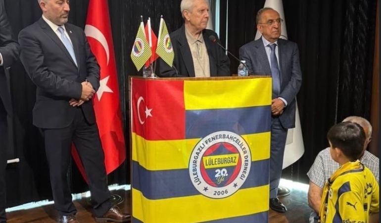 Aziz Yıldırım’a Lüleburgaz’da meşaleli karşılama