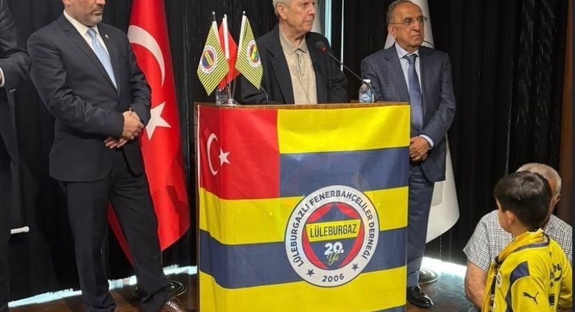 Aziz Yıldırım’a Lüleburgaz’da meşaleli karşılama