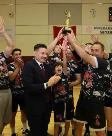 Gökçeada’da 7. geleneksel voleybol turnuvası düzenlendi
